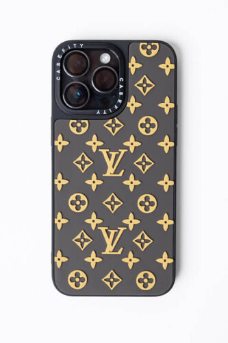 Apple iPhone 15 Kabartmalı Louis Vuitton Desenli Kahverengi Telefon Kılıfı 